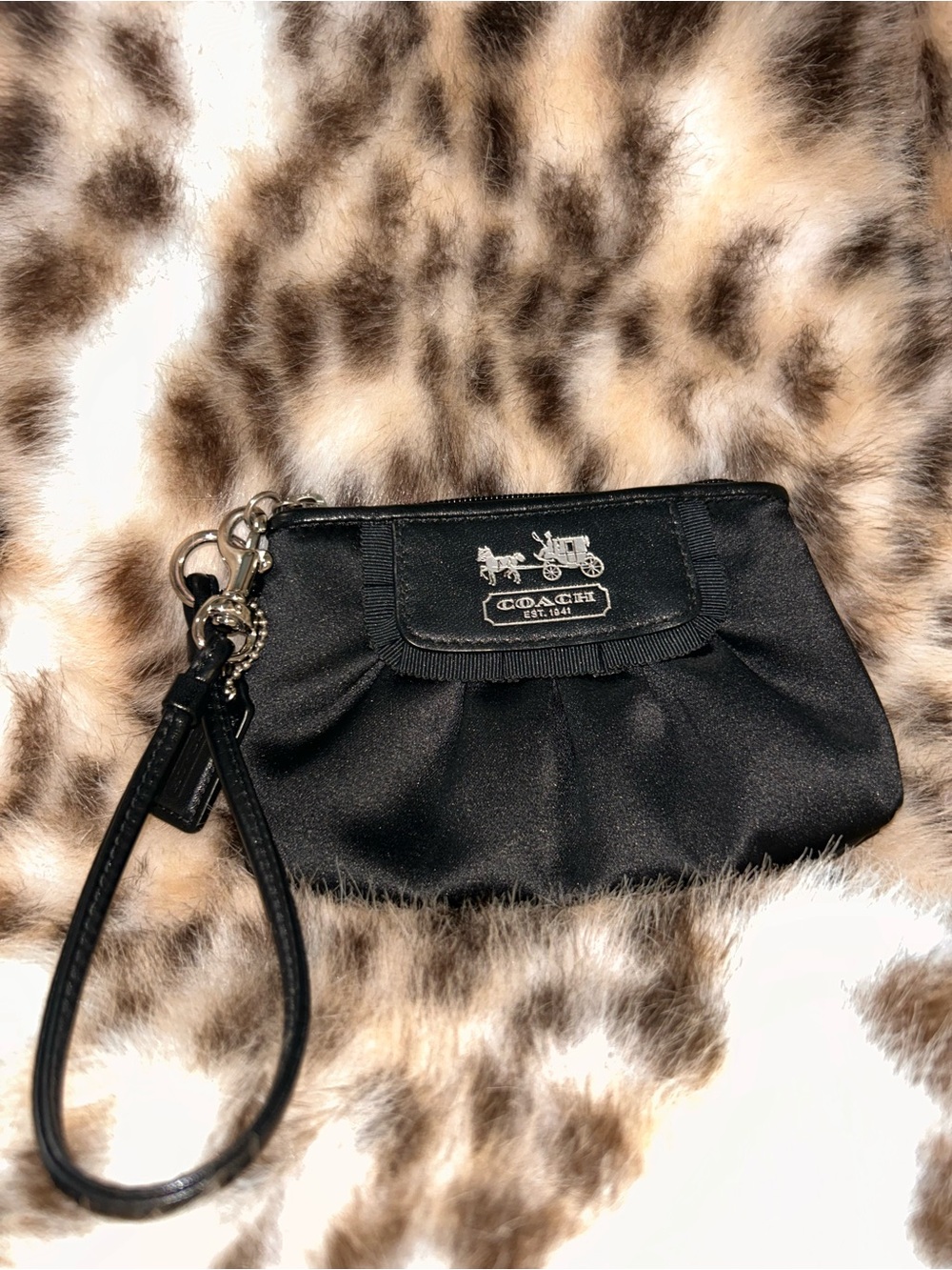Coach Amanda Black Satin Gathered Wristlet -EUC- - Picture 14 of 15
